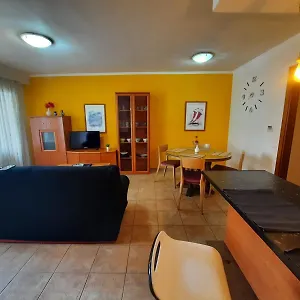  Apartamento Costa
